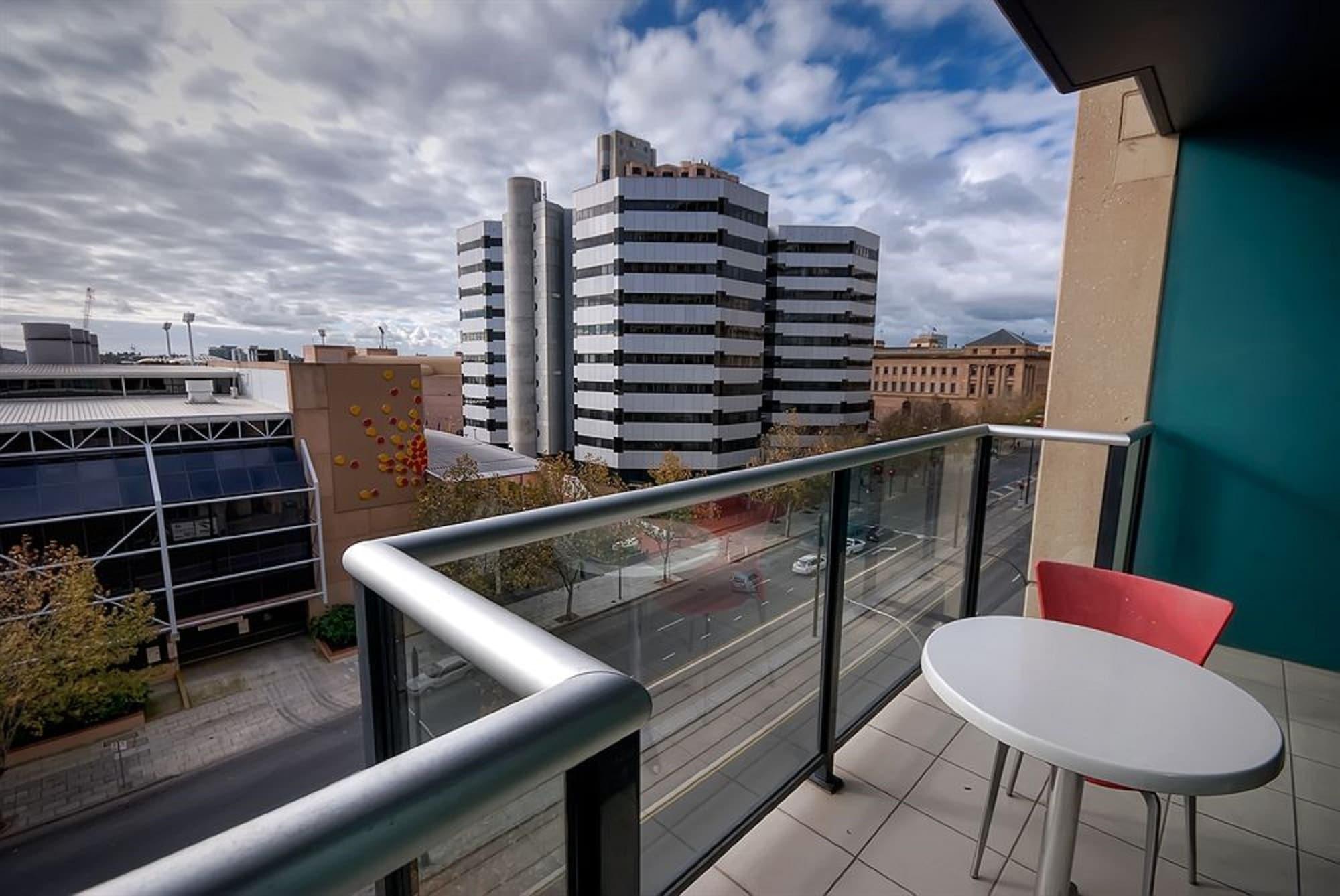 La Loft Apartments North Terrace Adelaide Exterior foto